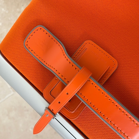 Louis Vuitton Orange Horizon Soft Roller Duffel Travel Bag - Picture 6 of 7